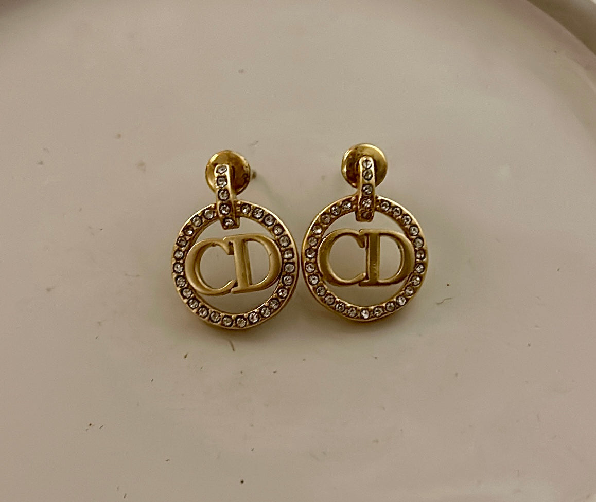 DIOR CD CIRCLE EARRINGS (pre-order)