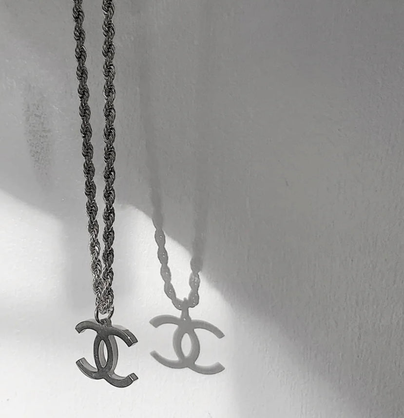 CC CHANEL NECKLACE SILVER