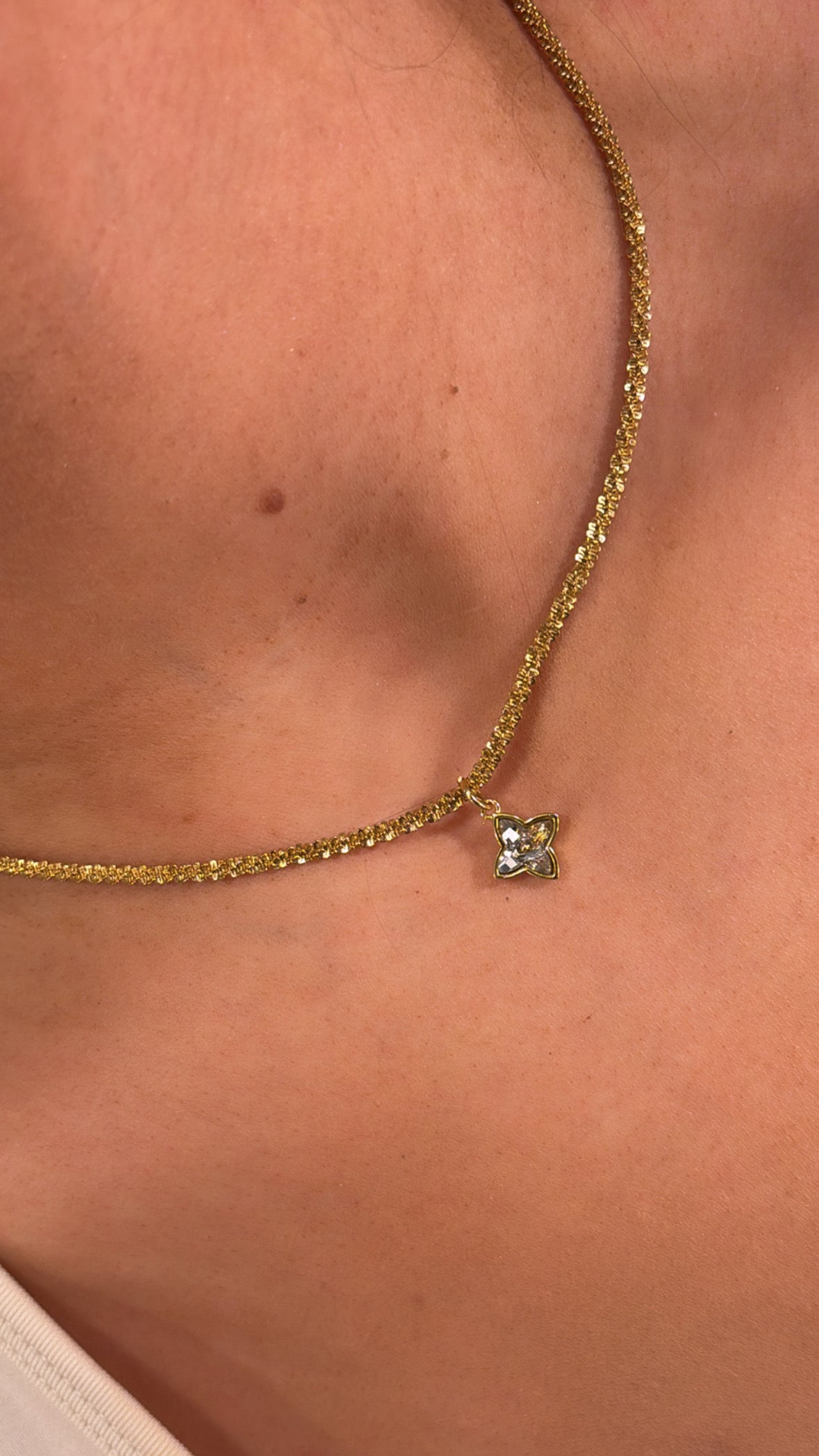 LOUIS VUITTON STRASS SHIMMER NECKLACE