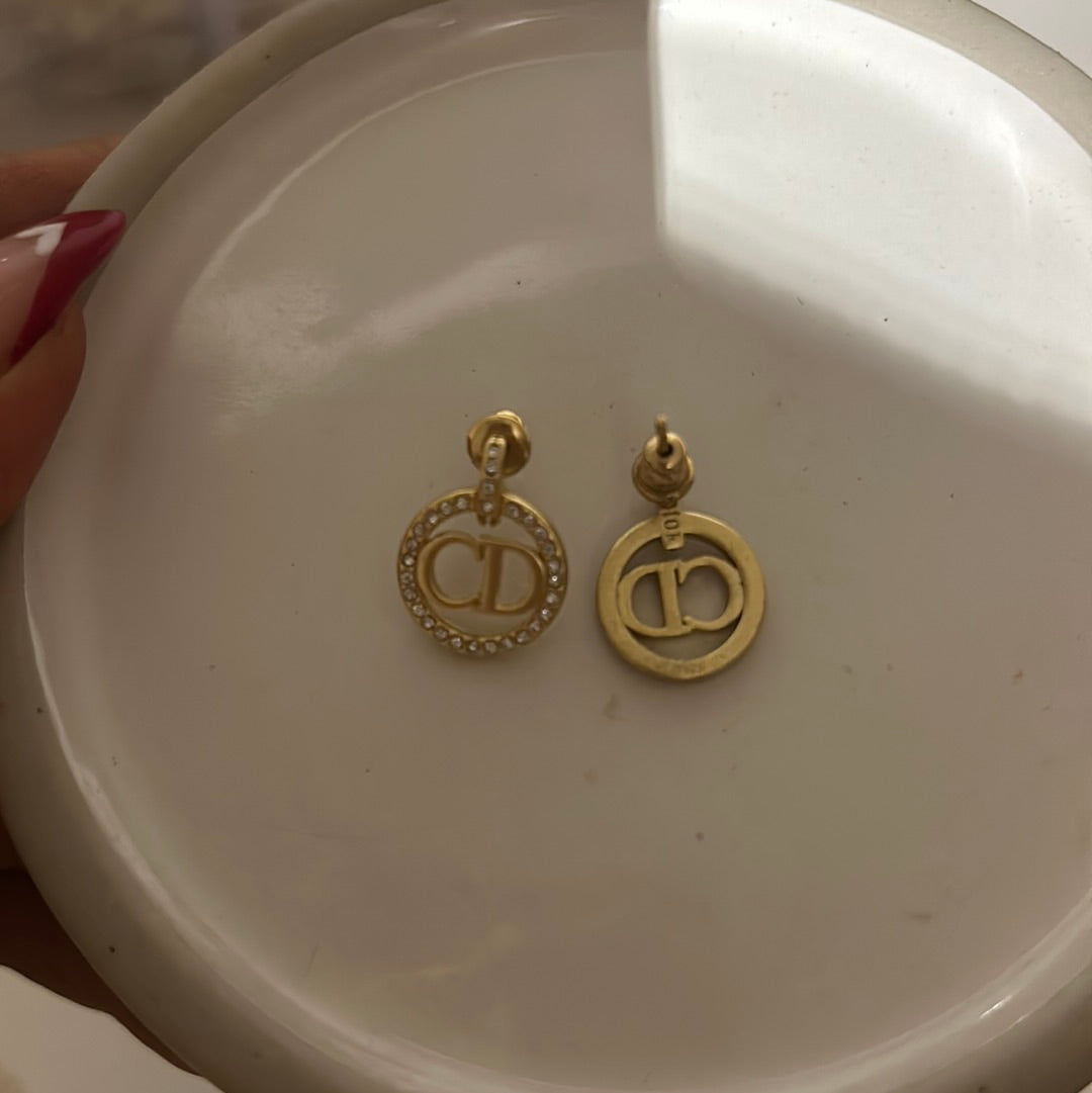 DIOR CD CIRCLE EARRINGS (pre-order)