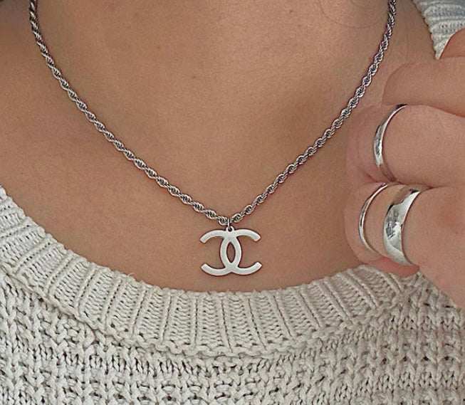 CC CHANEL NECKLACE SILVER