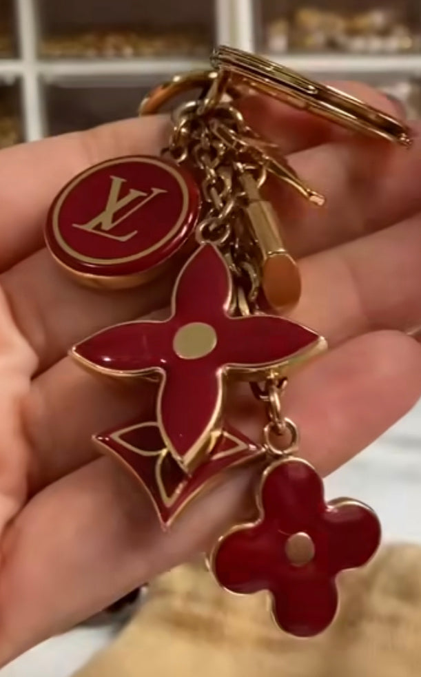 LOUIS VUITTON CHERRY FLORA NECKACE