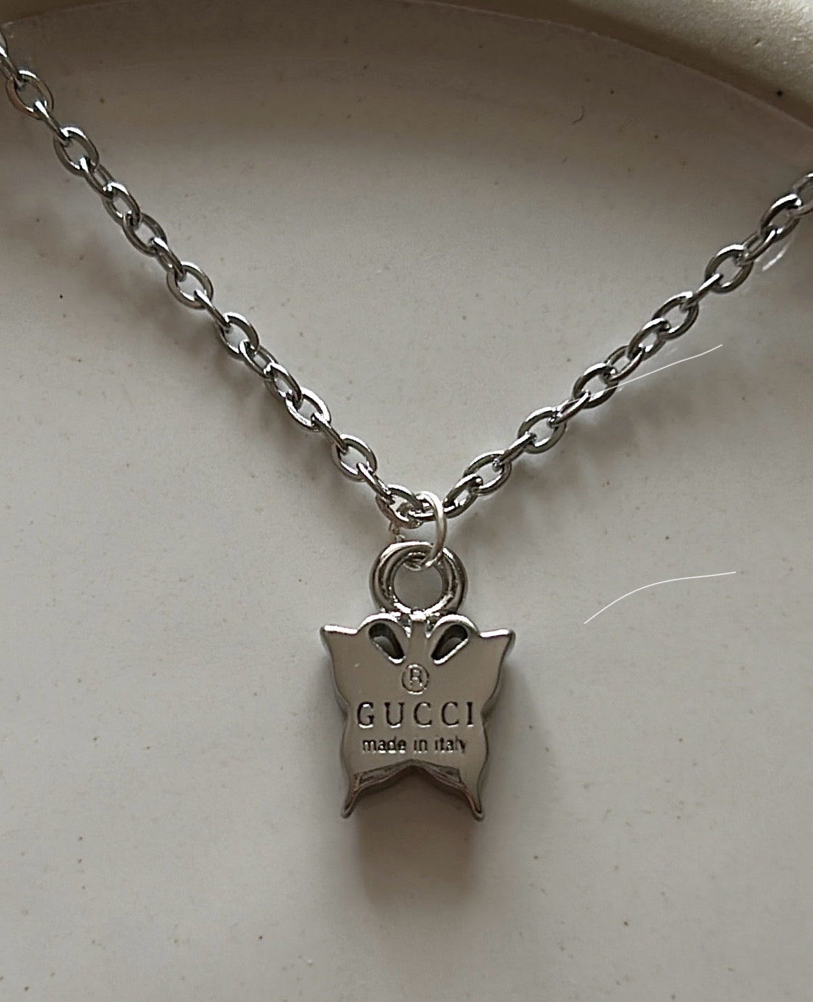 GUCCI DAINTY BUTTERFLY NECKLACE