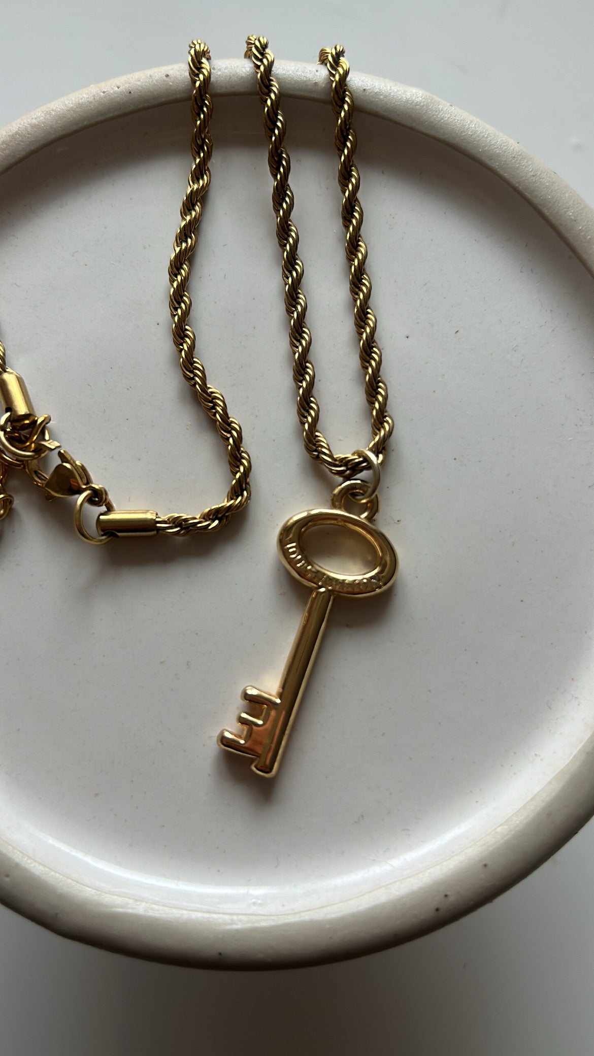 LOUIS VUITTON KEY NECKLACE