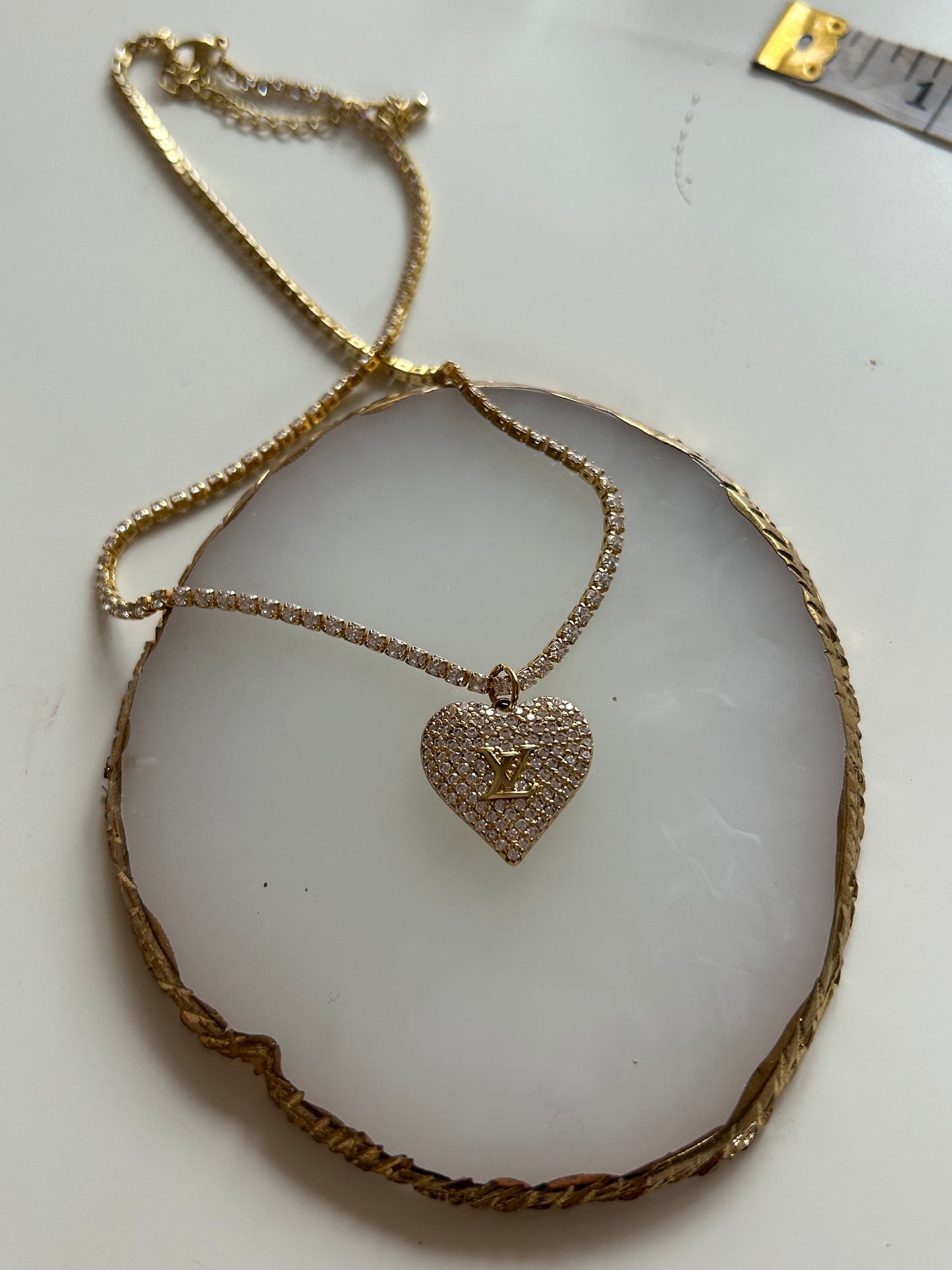 LOUIS VUITTON DIAMANTÉ HEART & CHAIN (pre-order)