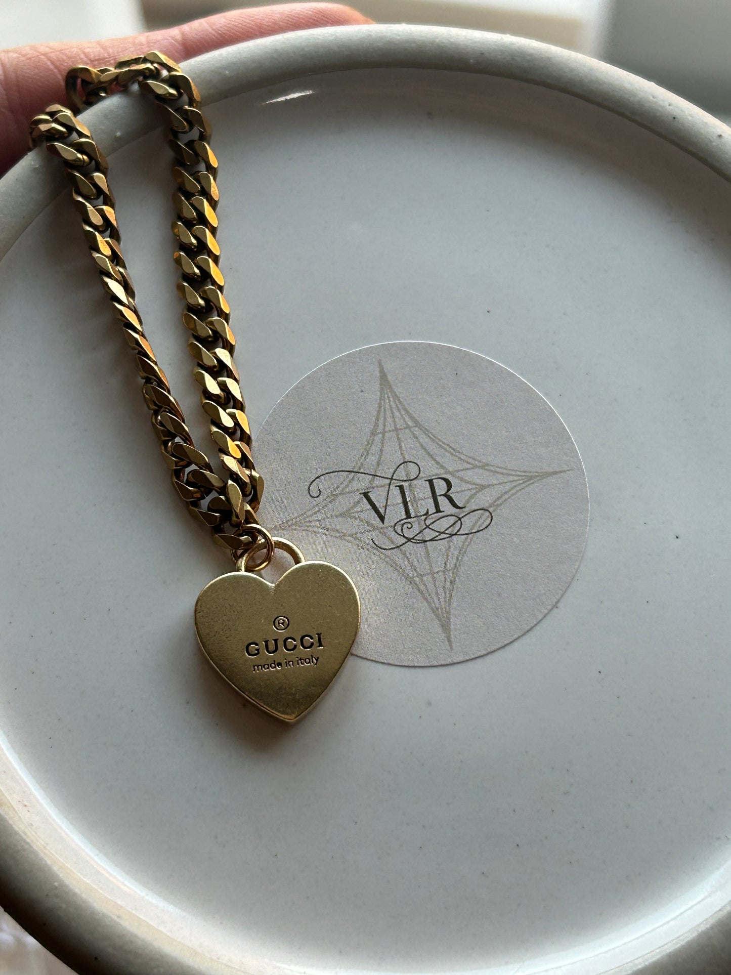 GUCCI HEART NECKLACE (CHUNKY CHAIN)