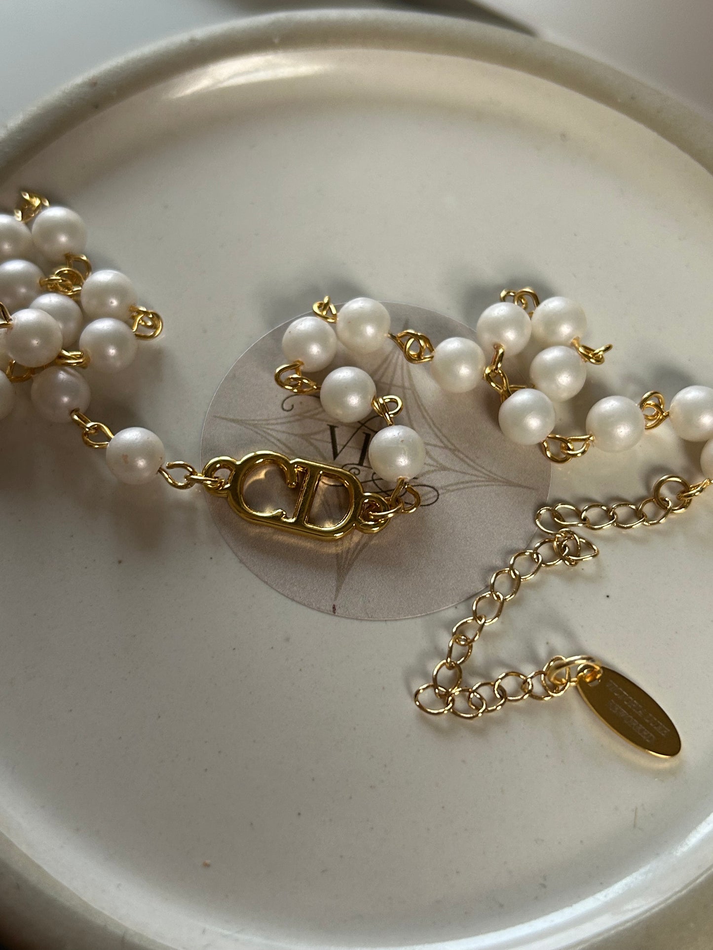 DIOR CD VINTAGE DAINTY PEARL CHOKER