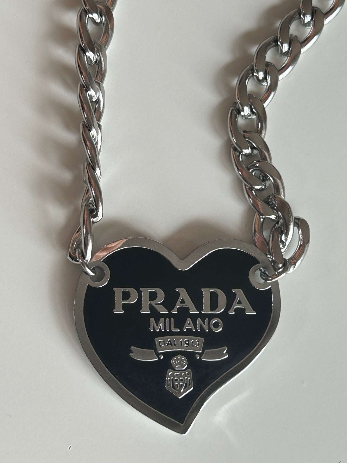BLACK PRADA HEART SILVER