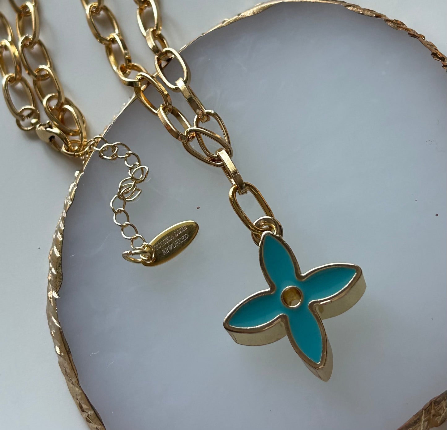 LOUIS VUITTON BLUE FLOWER NECKLACE