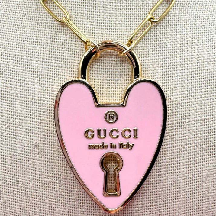 GUCCI HEART PADLOCK PINK NECKLACE