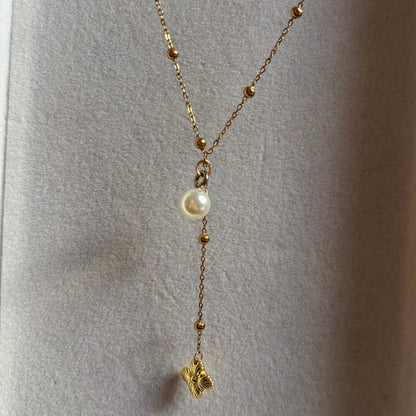 LOUIS VUITTON PEARL LARIAT FLOWER NECKLACE