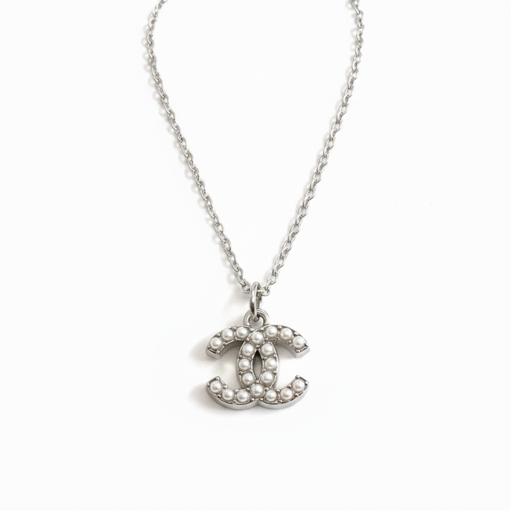 CC CHANEL PEARL NECKLACE SILVER