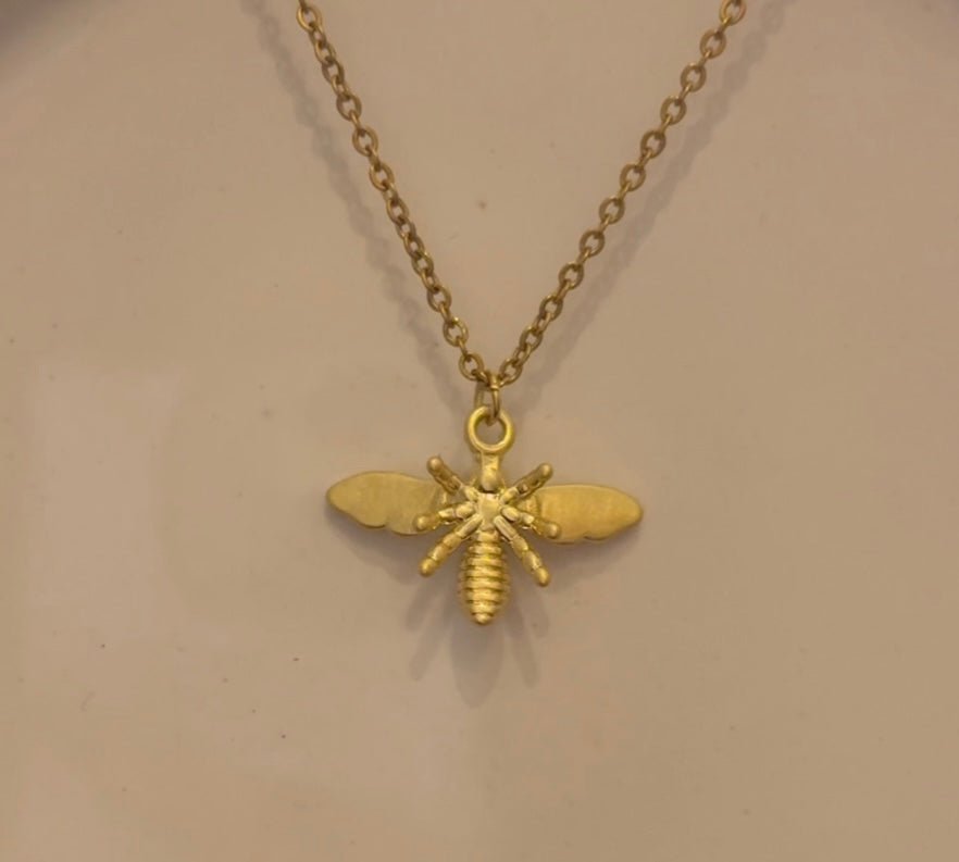 DIOR GOLD BEE NECKLACE