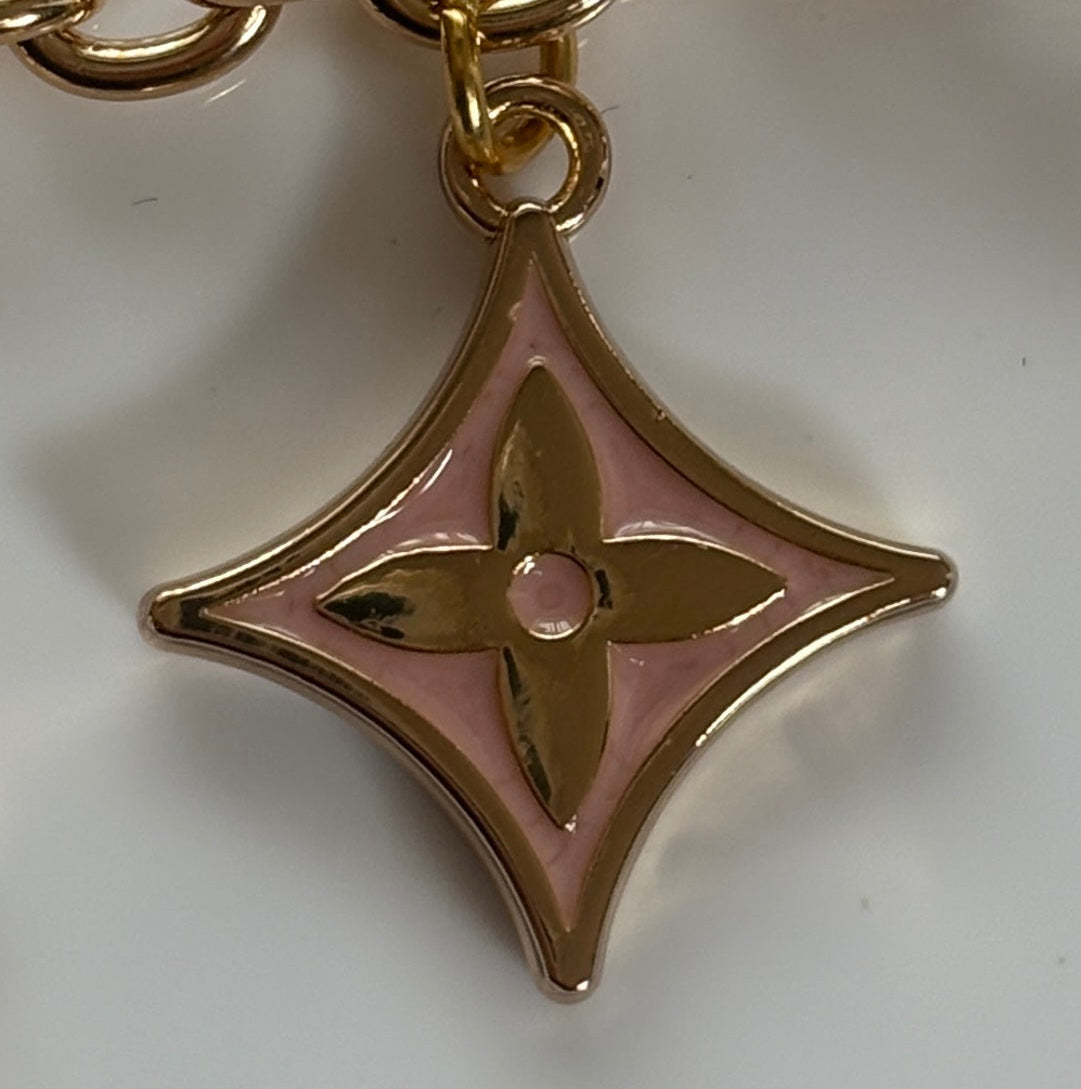 LOUIS VUITTON PINK STAR CHARM NECKLACE