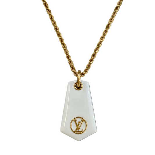 LOUIS VUITTON WHITE CHARM ICONICS NECKLACE