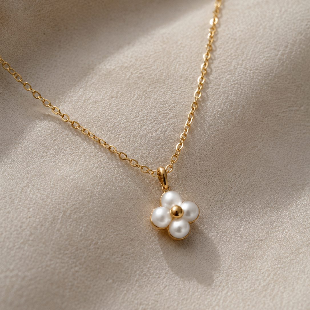 LOUIS VUITTON WHITE FLORAL DAINTY CHARM NECKLACE