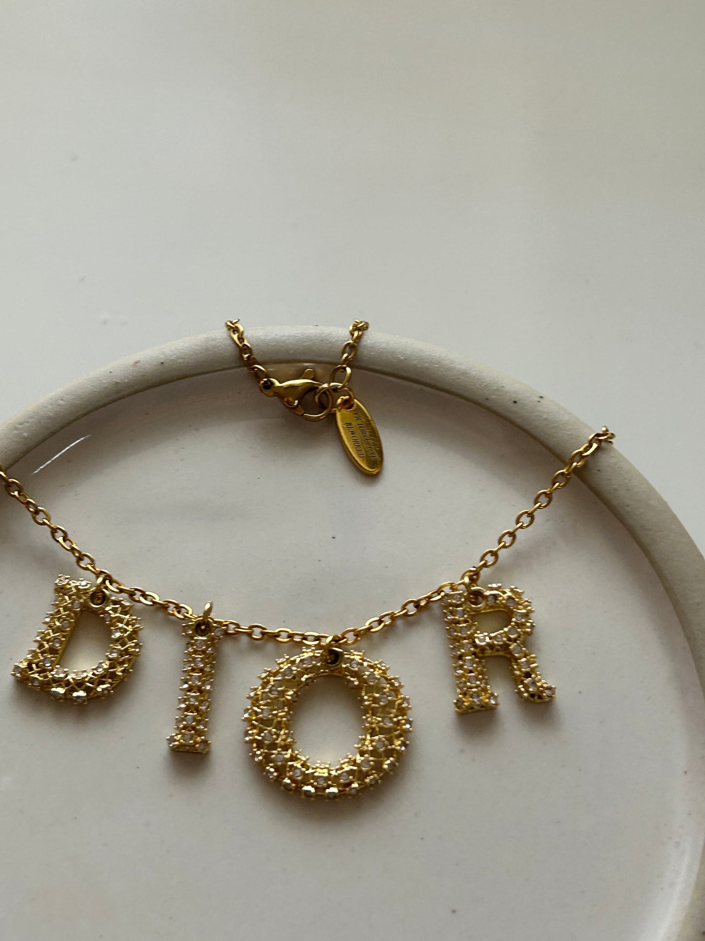 DIOR GOLD LARGE LETTER NECKLACE (super rare)